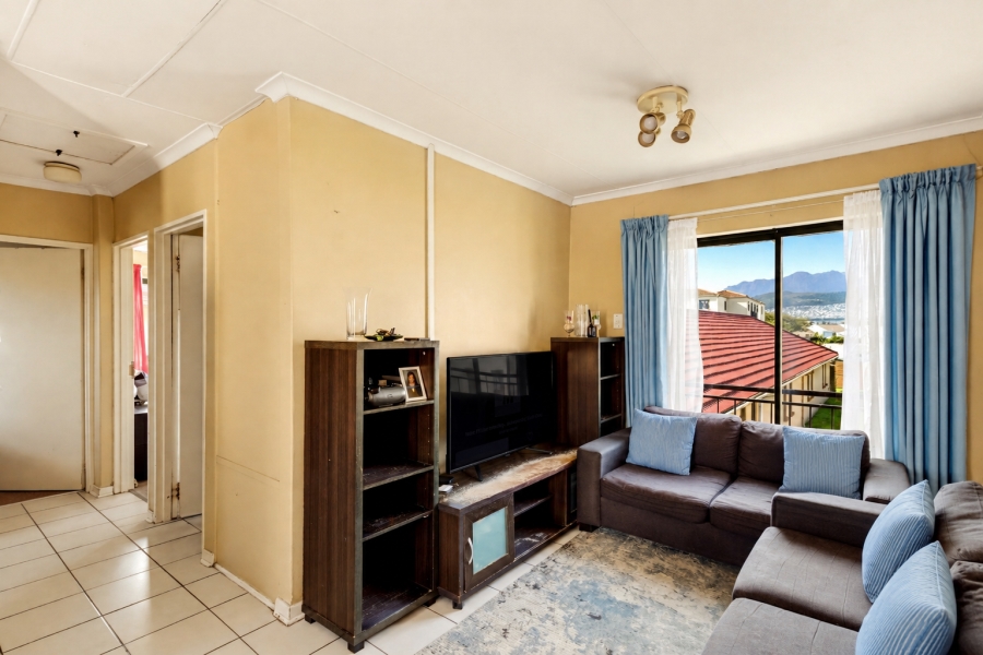 3 Bedroom Property for Sale in Guldenland Western Cape